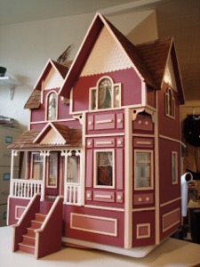 pretty doll houses